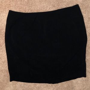 Black skirt